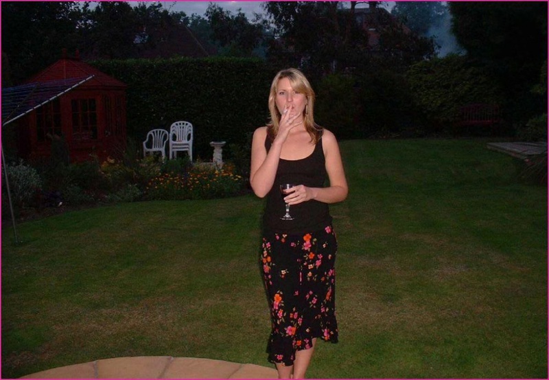 Любопытная мамзель позволила оттрахать себя овощами 3 фотография Любопытная мамзель позволила оттрахать себя овощами 3 фотография