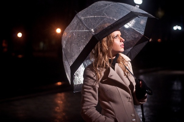 Худощавая блондинка нагишом на природе 2 фотография Худощавая блондинка нагишом на природе 2 фотография