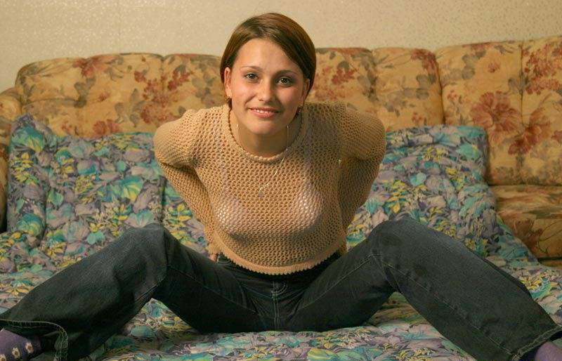 Опытная любовница манит сочной киской 1 фотография Опытная любовница манит сочной киской 1 фотография