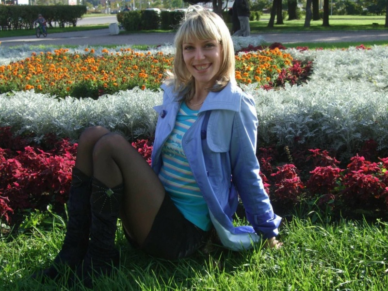 Бывшая любовница водителя устроила новогоднее представление 1 фотография Бывшая любовница водителя устроила новогоднее представление 1 фотография