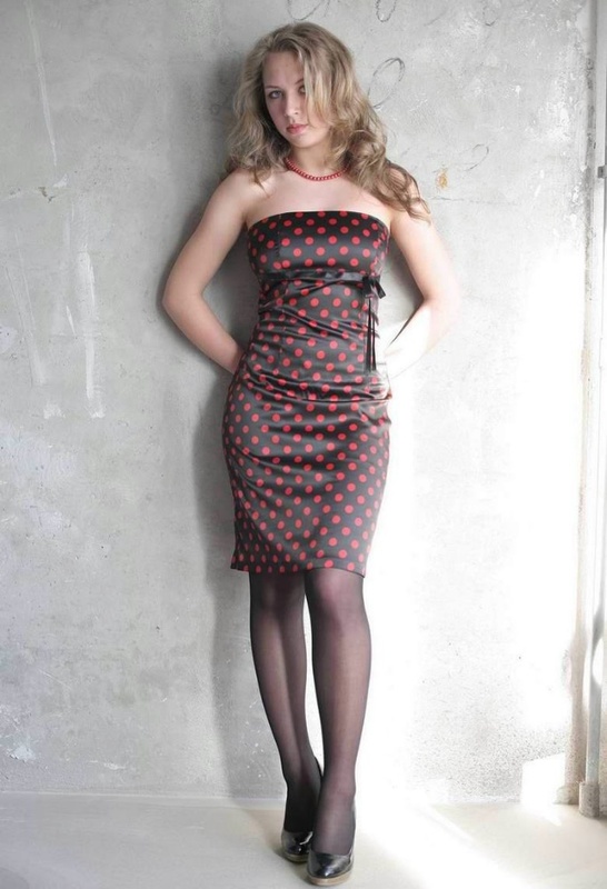 Блонда разделась в новой квартире 7 фотография Блонда разделась в новой квартире 7 фотография