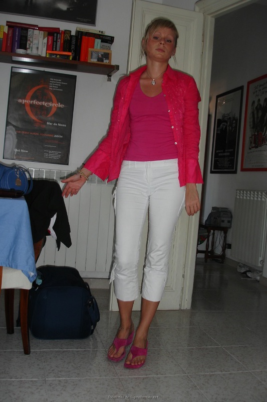 Изящная мадемуазель блистает своим шикарным телом 17 фотография Изящная мадемуазель блистает своим шикарным телом 17 фотография