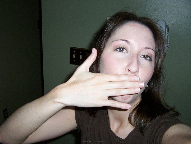 Муж опубликовал снимки неверной супруги 18 фотография Муж опубликовал снимки неверной супруги 18 фотография