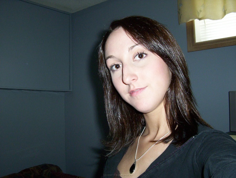 Муж опубликовал снимки неверной супруги 24 фотография Муж опубликовал снимки неверной супруги 24 фотография