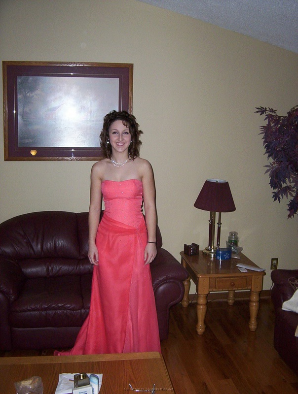 Муж опубликовал снимки неверной супруги 26 фотография Муж опубликовал снимки неверной супруги 26 фотография