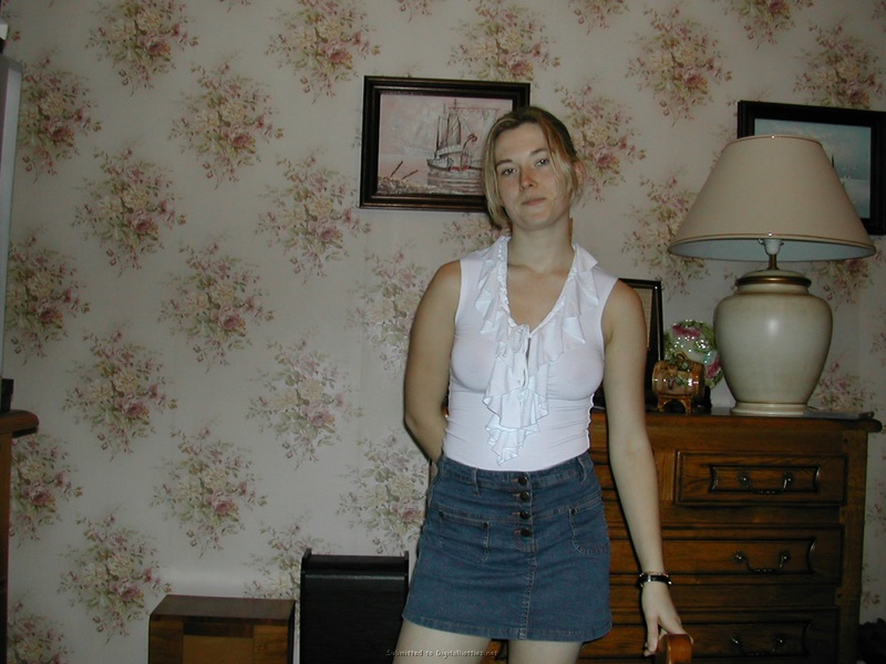 Отсосала писюн в машине и довела до семяизвержения 14 фотография Отсосала писюн в машине и довела до семяизвержения 14 фотография