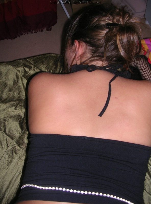 Умелая сосушка сделала минет и осталась в сперме 10 фотография Умелая сосушка сделала минет и осталась в сперме 10 фотография