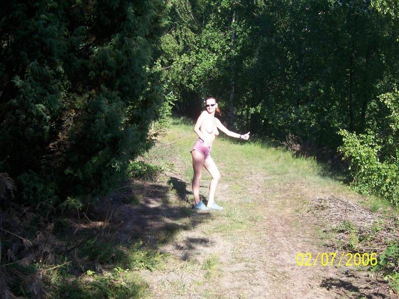 Страстная мамаша занимается сексом с влюбленной парочкой 37 фотография Страстная мамаша занимается сексом с влюбленной парочкой 37 фотография