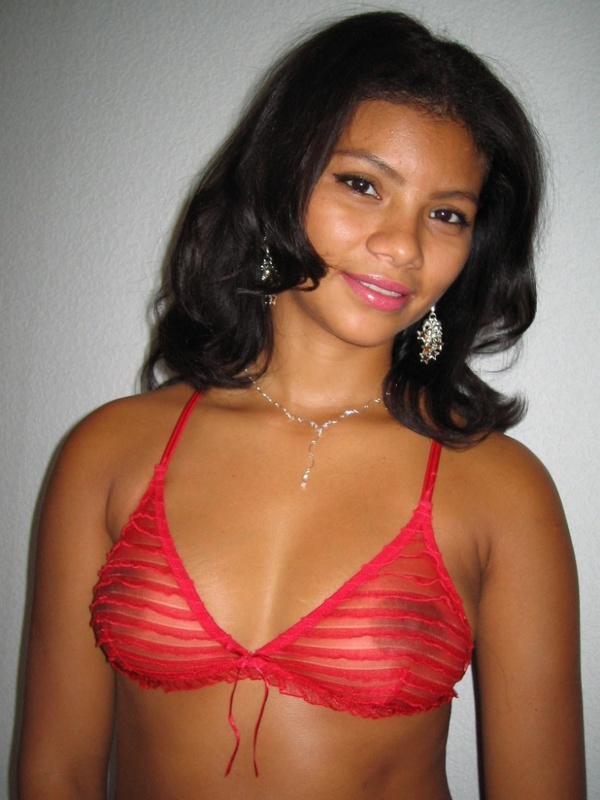 Сексапильная мулатка соблазняет своим телом 10 фотография Сексапильная мулатка соблазняет своим телом 10 фотография