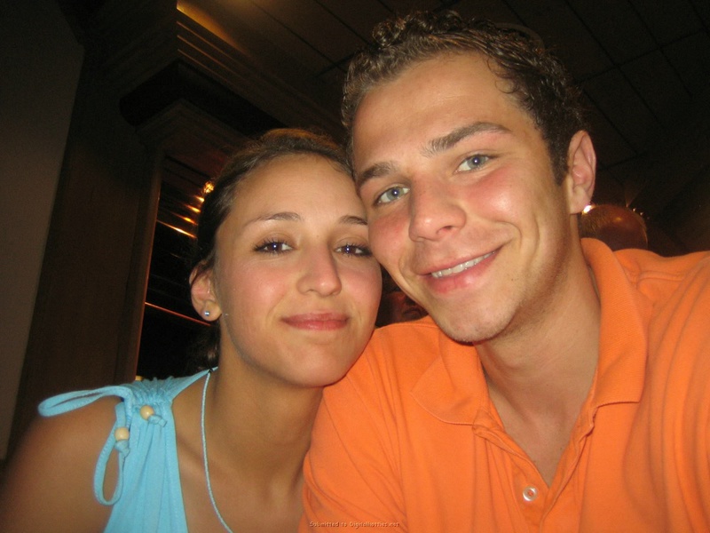 Роскошная стройняшка принимает душ 11 фотография Роскошная стройняшка принимает душ 11 фотография