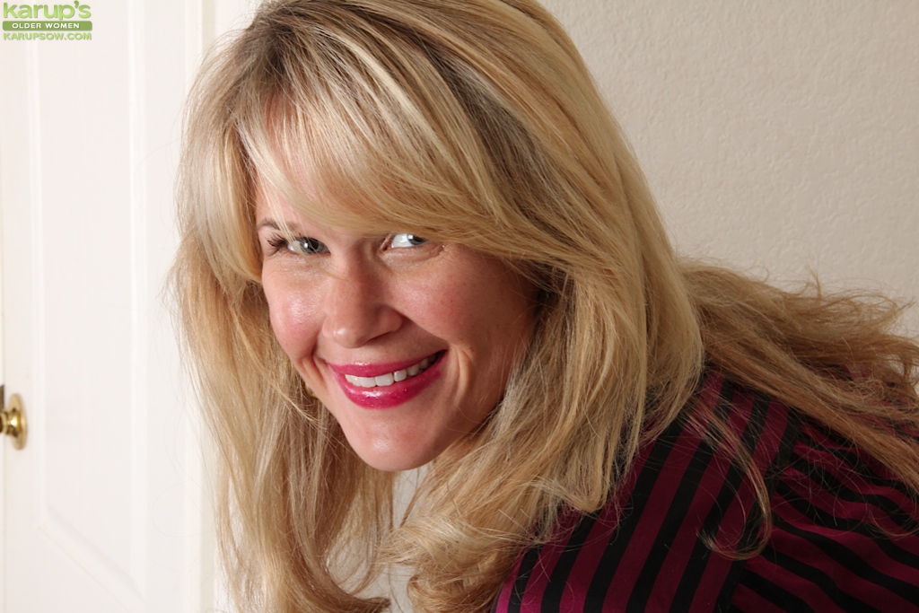 Katherine Jackson не стесняется показывать свои прелести 5 фотография Katherine Jackson не стесняется показывать свои прелести 5 фотография