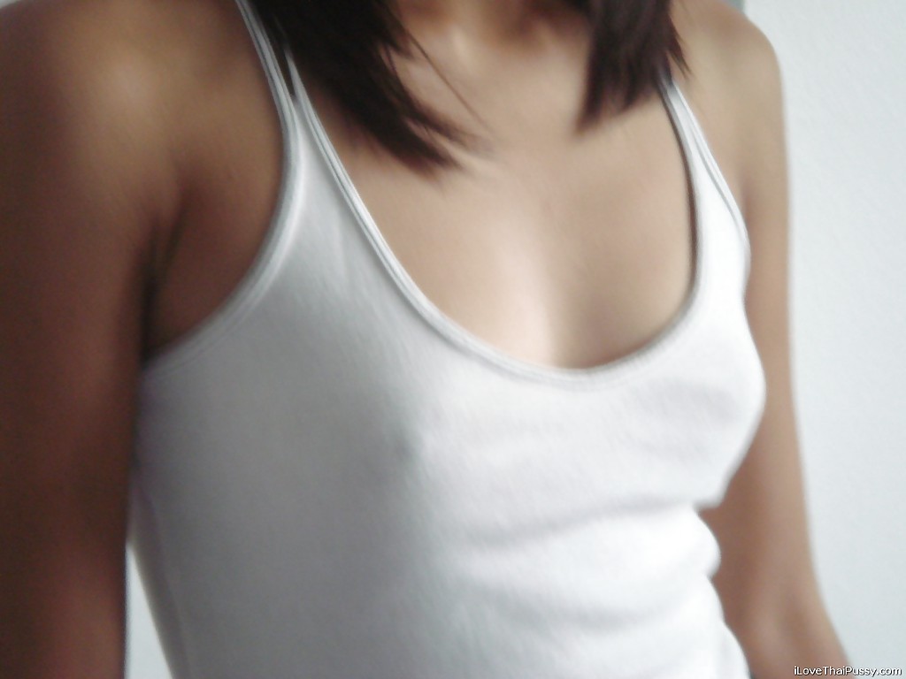 Стройная азиатка показала сочную промежность 5 фотография Стройная азиатка показала сочную промежность 5 фотография