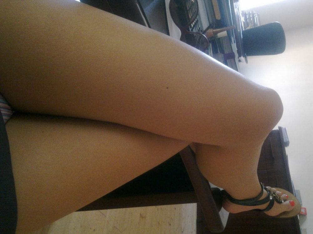 Сексуальные ножки девушек и их худенькие тела голышом 13 фотография Сексуальные ножки девушек и их худенькие тела голышом 13 фотография