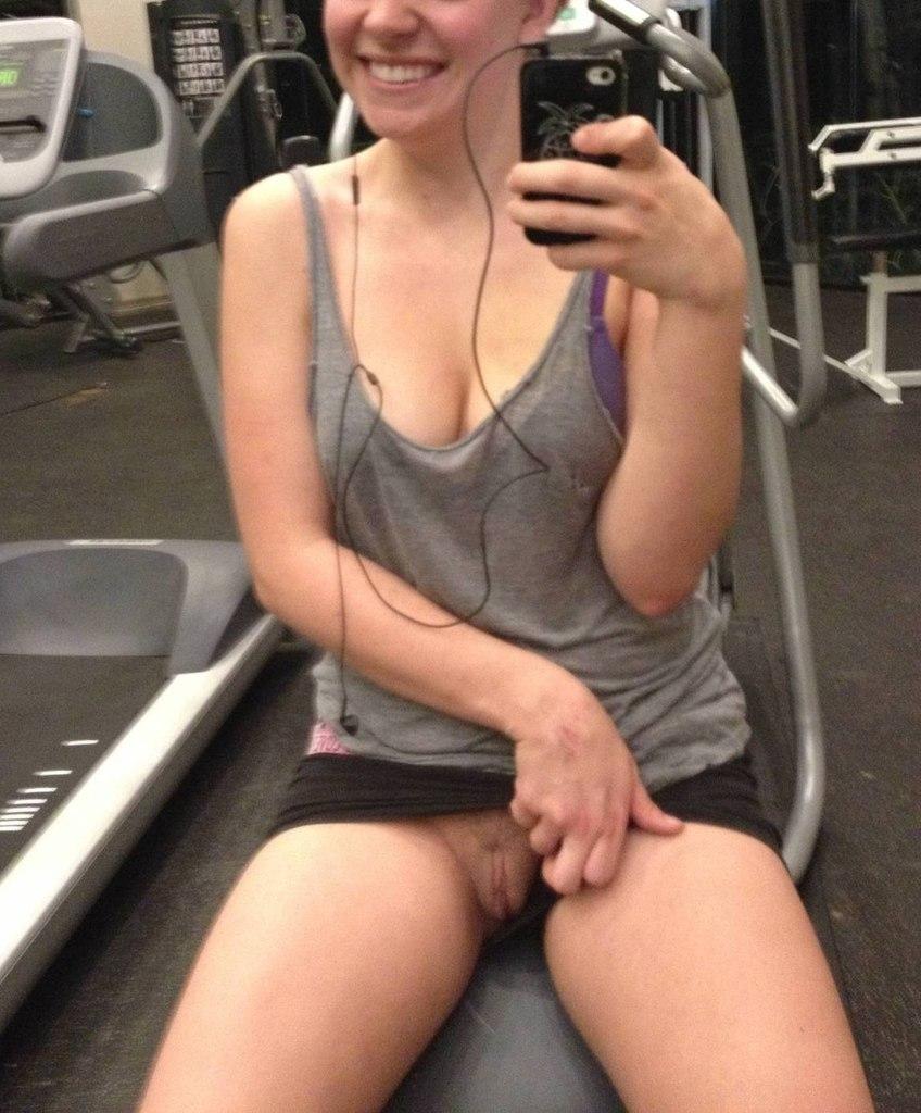 Спортивные милахи показали подтянутые тела 16 фотография Спортивные милахи показали подтянутые тела 16 фотография