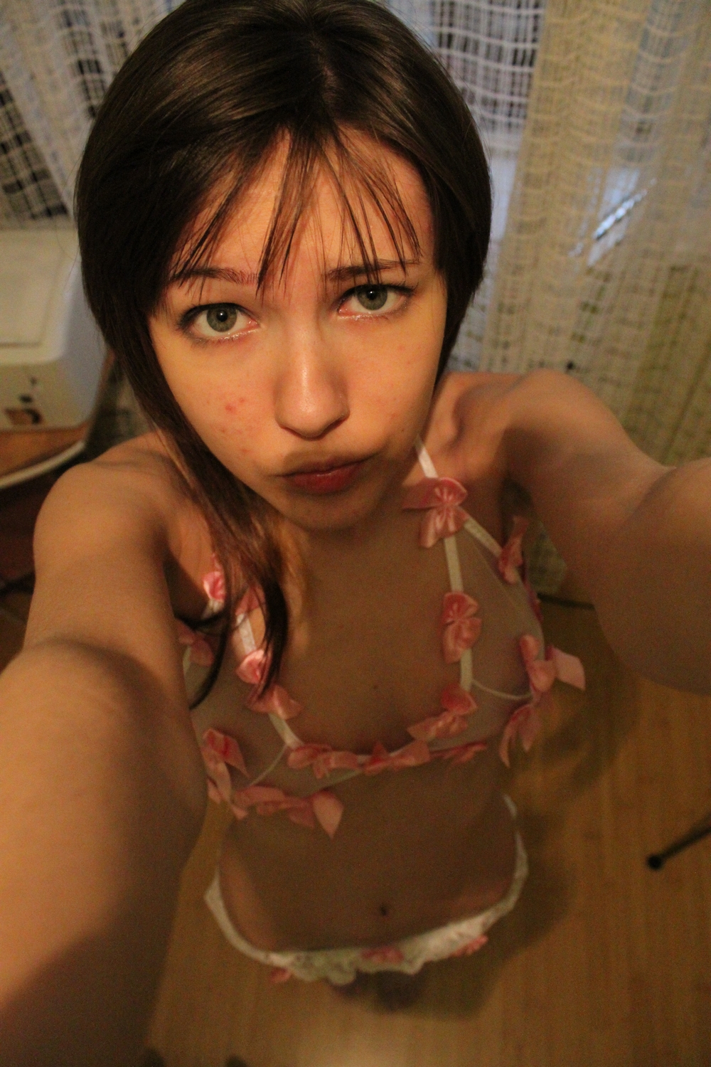 Обнаженные тела разных девушек, вид сверху 4 фотография Обнаженные тела разных девушек, вид сверху 4 фотография