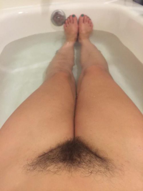 Подборка волосатых пилоток из социальных сетей 7 фотография Подборка волосатых пилоток из социальных сетей 7 фотография