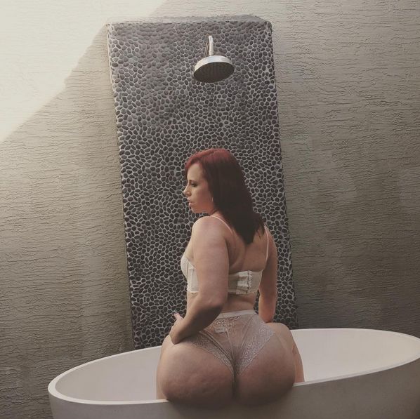 Подборка толстых баб с большими задницами 5 фотография Подборка толстых баб с большими задницами 5 фотография