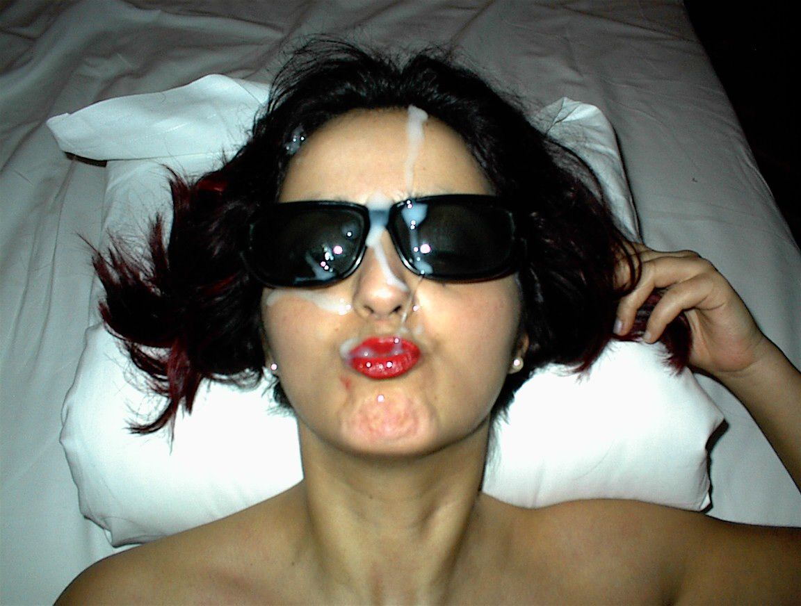 Парни заливают спермой лица и тела стройных подруг 3 фотография Парни заливают спермой лица и тела стройных подруг 3 фотография