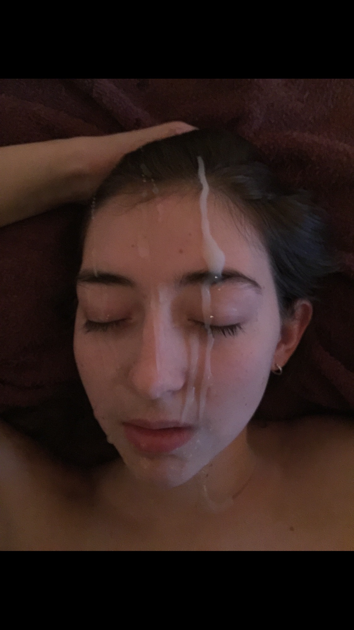 Парни заливают спермой лица и тела стройных подруг 16 фотография Парни заливают спермой лица и тела стройных подруг 16 фотография